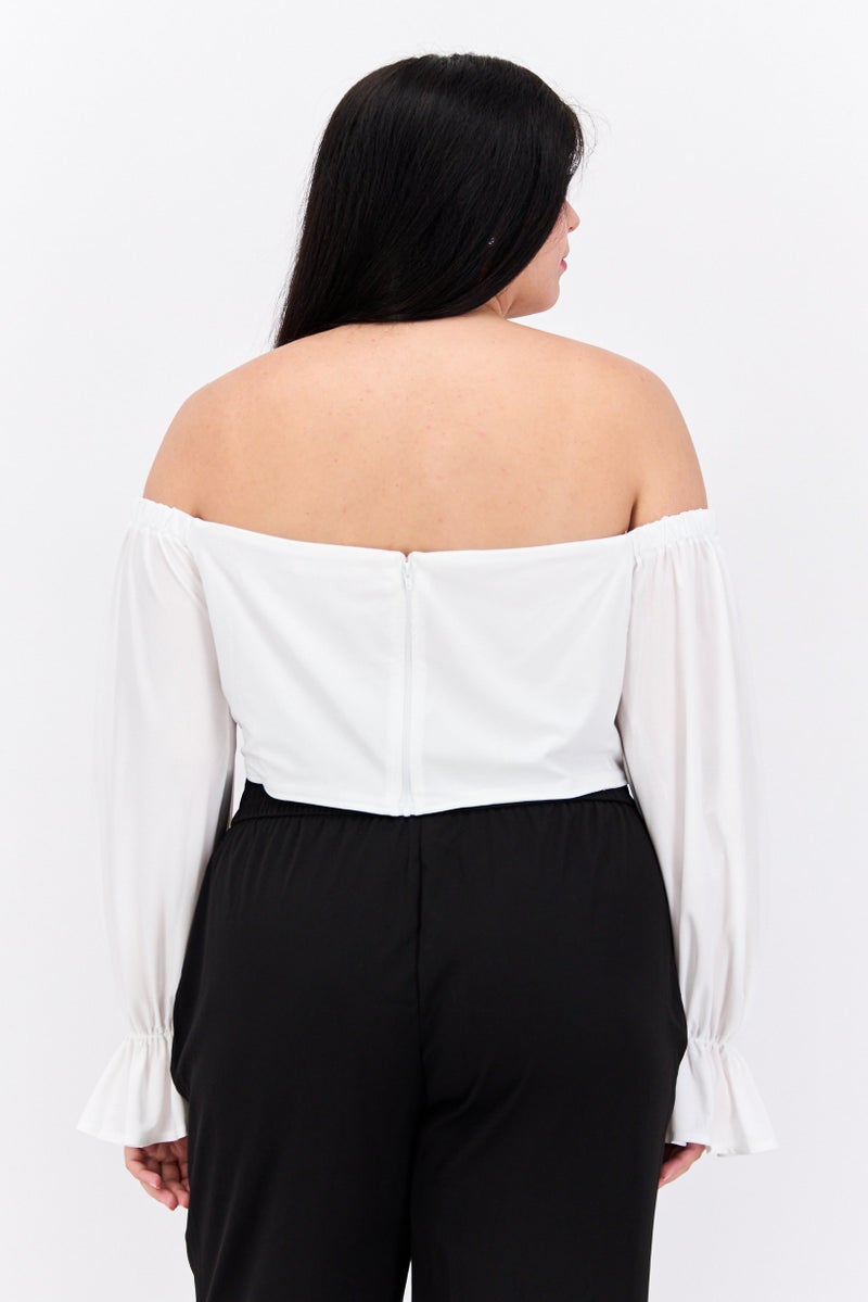 Jaded Rose بلوزة نسائية بأحجام كبيرة بأكتاف مكشوفة وأكمام طويلة، بيضاء - Image 2